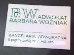 Tablica informacyjna grawerowana z laminatu białego